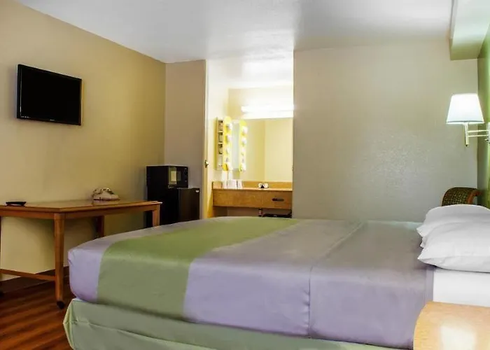 Hotel Infinity &